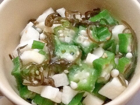 オクラと長芋の塩昆布和え